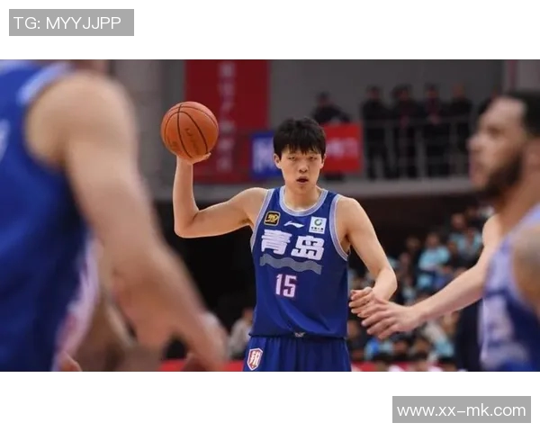 杨瀚森本季表现稳健6场比赛场均贡献3分15板命中率达375